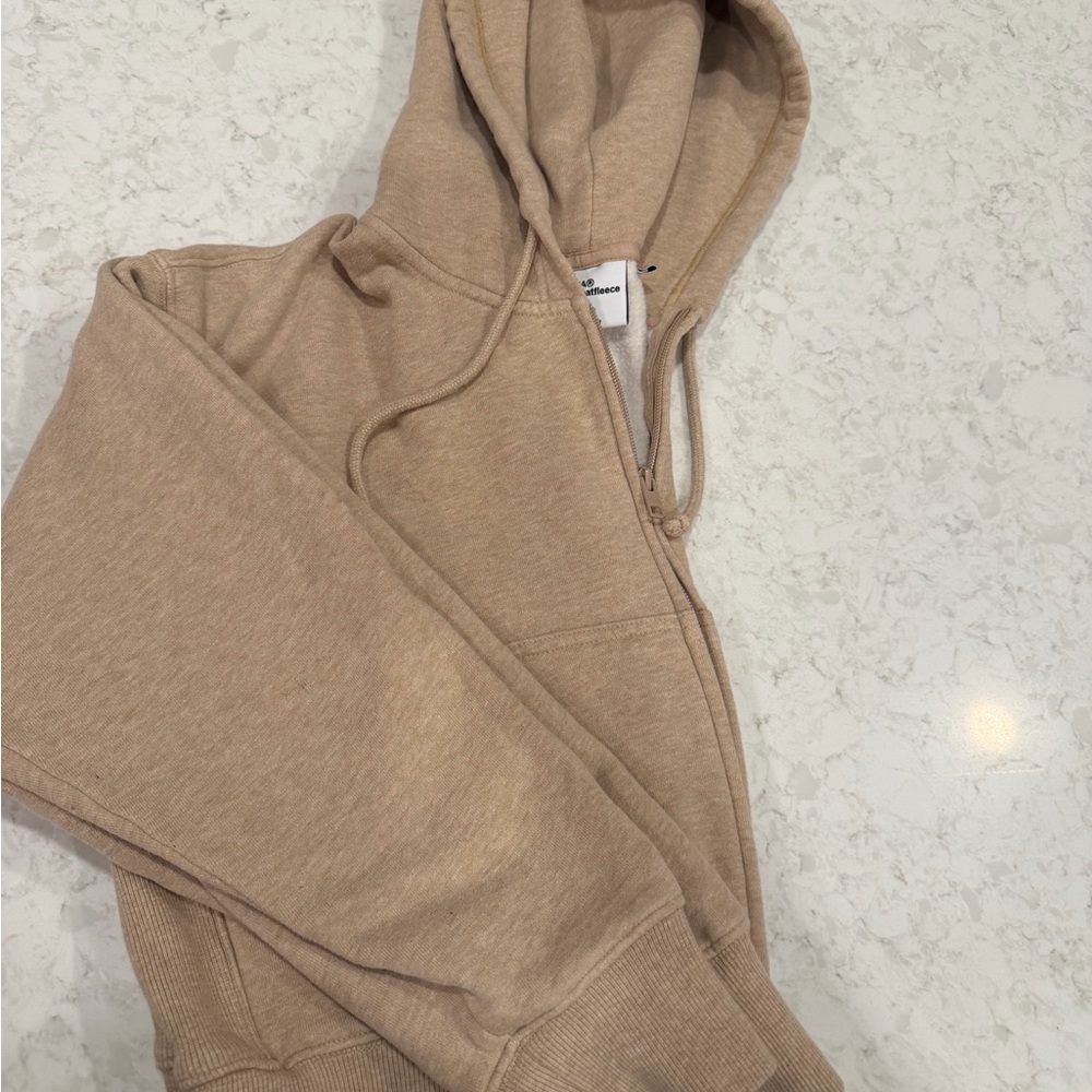 Aritzia Tan Cropped Zip Up